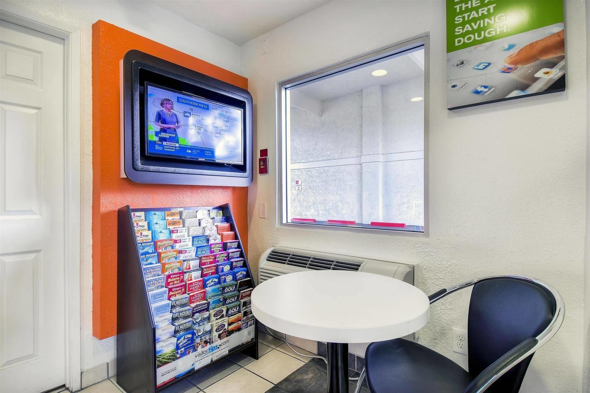 Motel 6-Chino, Ca - Los Angeles Area Εξωτερικό φωτογραφία