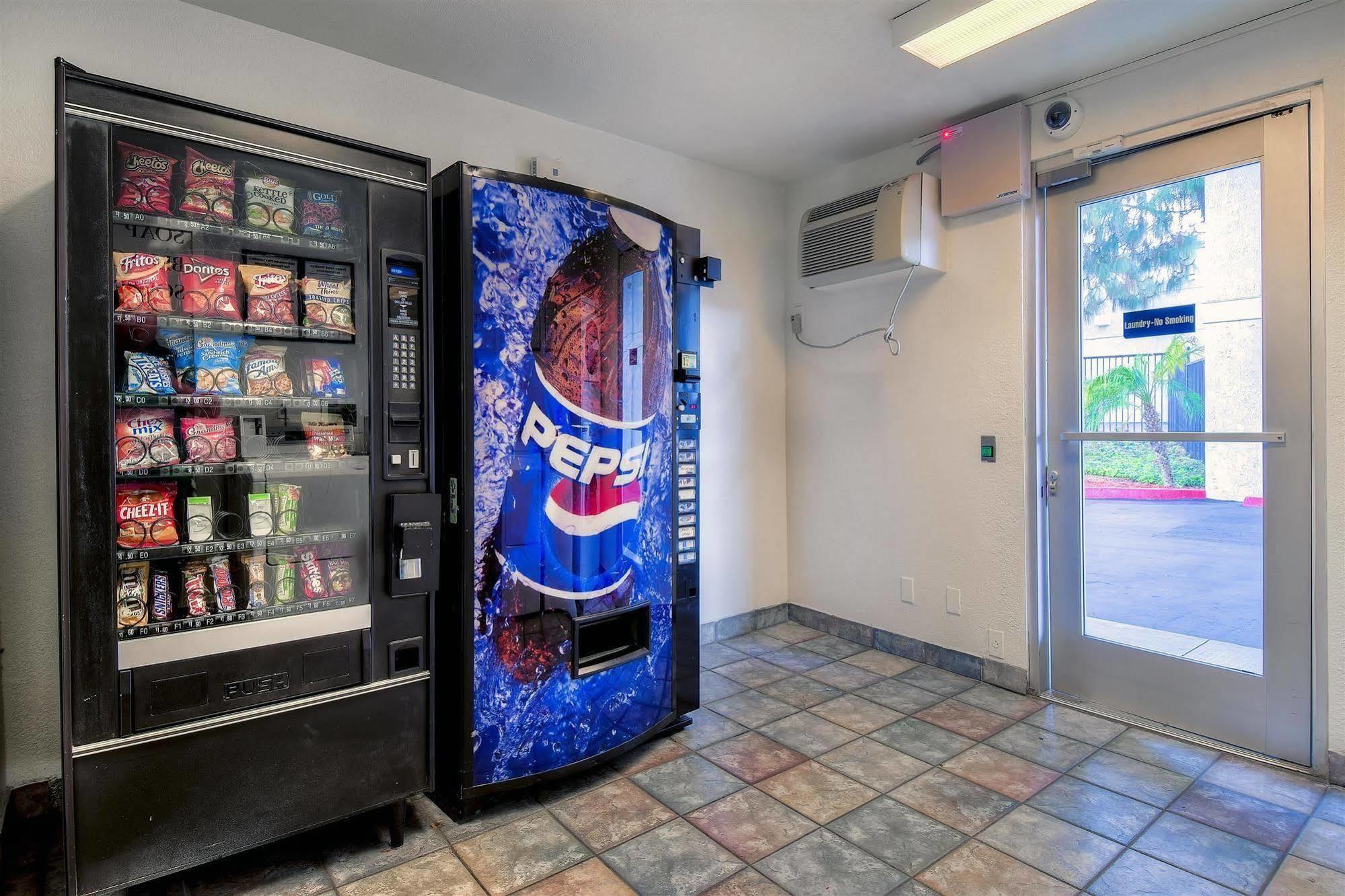 Motel 6-Chino, Ca - Los Angeles Area Εξωτερικό φωτογραφία
