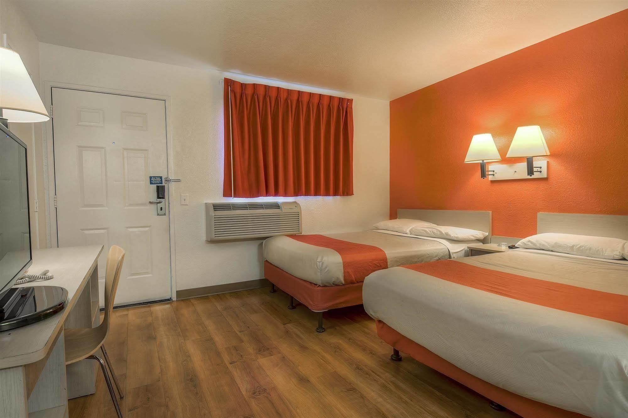 Motel 6-Chino, Ca - Los Angeles Area Εξωτερικό φωτογραφία