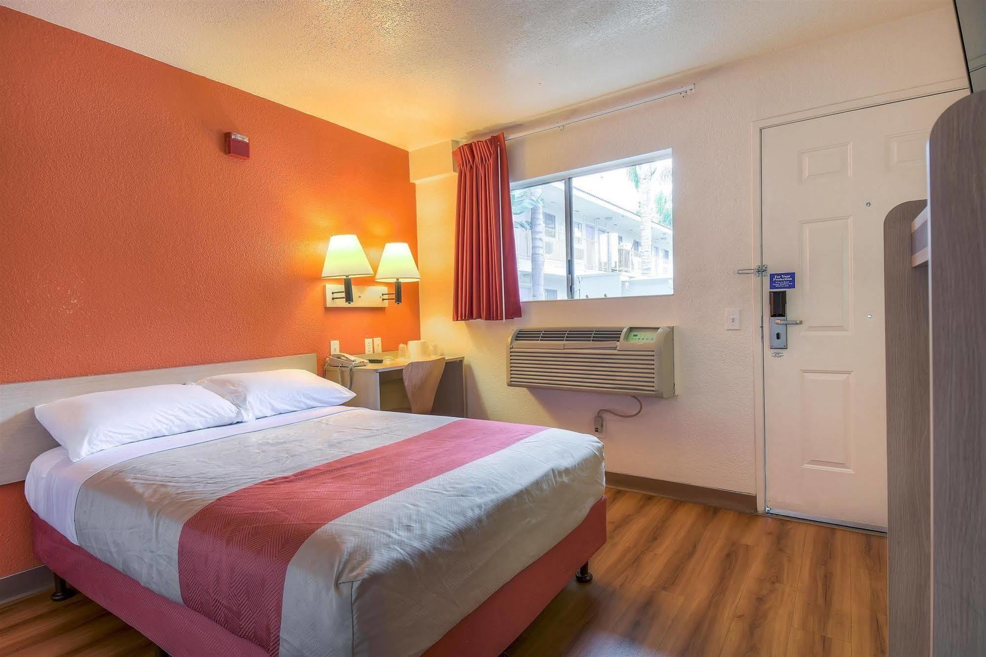 Motel 6-Chino, Ca - Los Angeles Area Εξωτερικό φωτογραφία