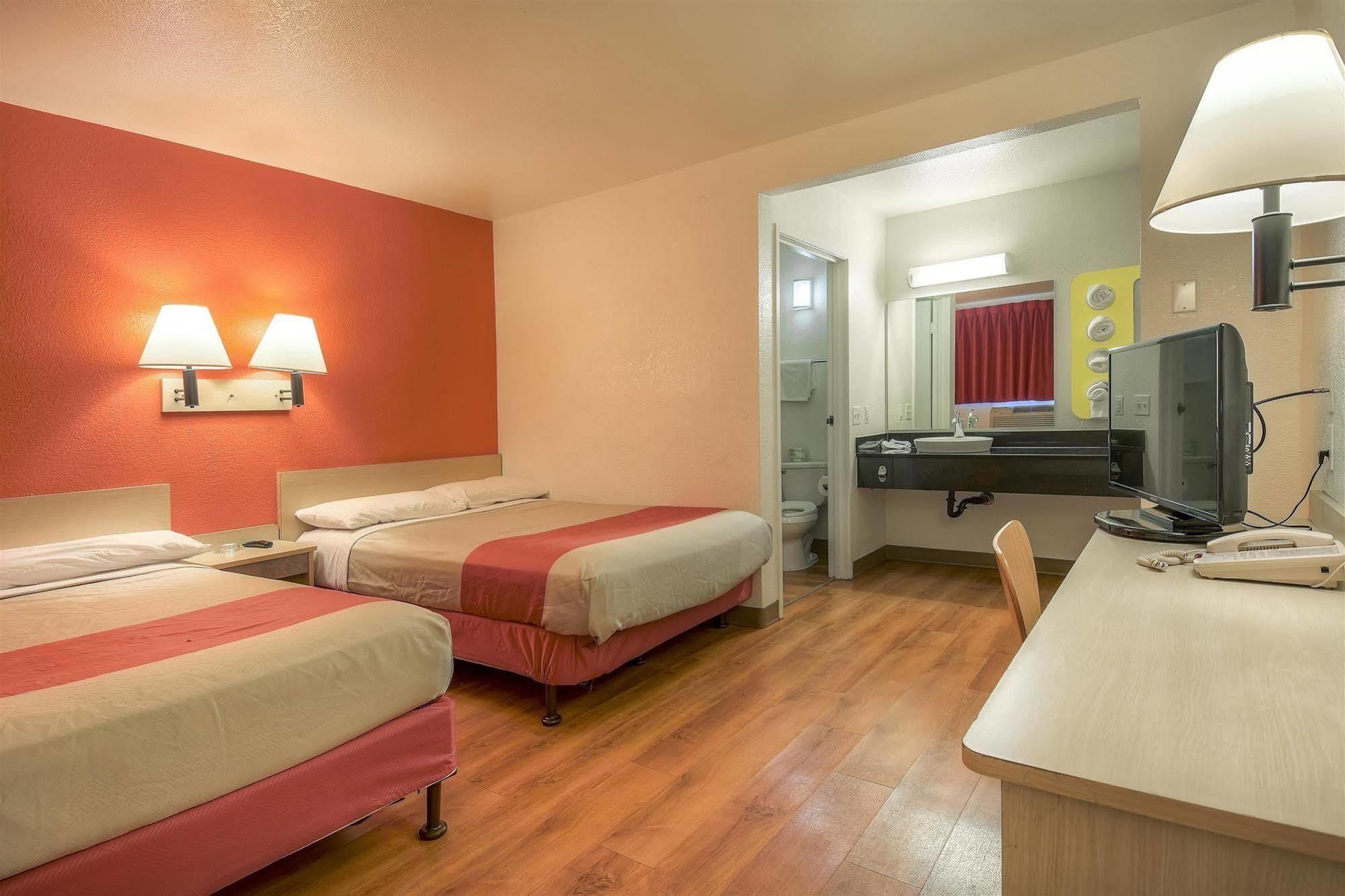 Motel 6-Chino, Ca - Los Angeles Area Εξωτερικό φωτογραφία